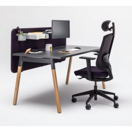 OGI W desk